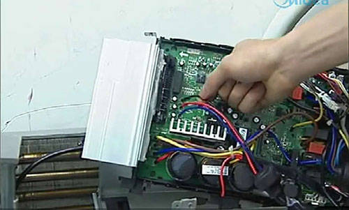 高明美的空调电话是多少